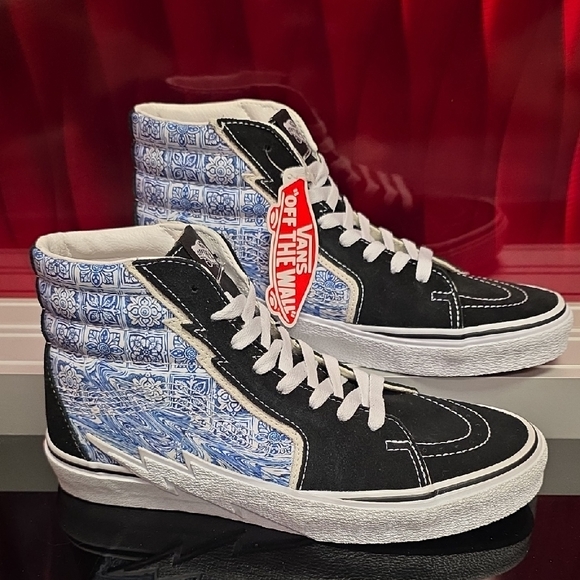 Vans Sk8-Hi Bolt – Liquify Black – Men’s 9.0 / Women’s 10.5